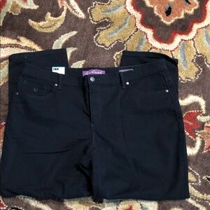 Gloria Vanderbilt Slim Fit women Jeans in Black 18w short